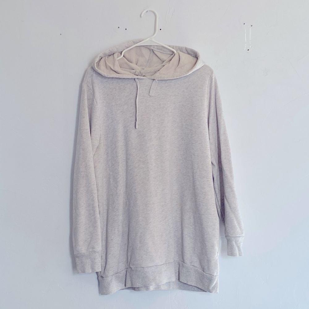 White Sweatshirt with Hidden Pockets